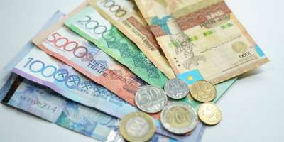 Colman Domingo and Jude Law at amfAR’s Venice Gala