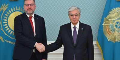 Colman Domingo and Jude Law at amfAR’s Venice Gala