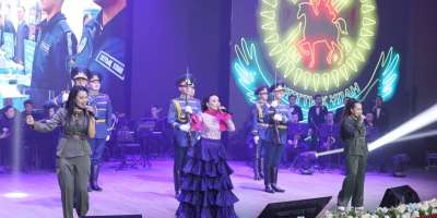 Colman Domingo and Jude Law at amfAR’s Venice Gala