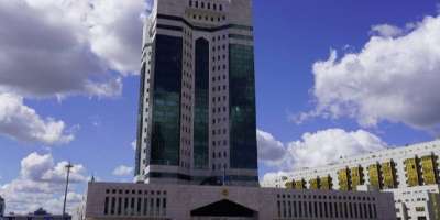 Colman Domingo and Jude Law at amfAR’s Venice Gala