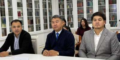 Colman Domingo and Jude Law at amfAR’s Venice Gala