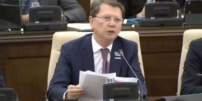 Colman Domingo and Jude Law at amfAR’s Venice Gala