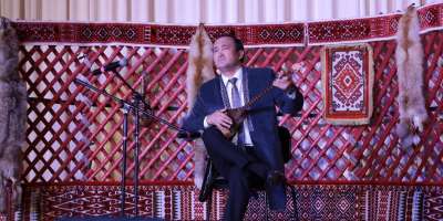 Colman Domingo and Jude Law at amfAR’s Venice Gala