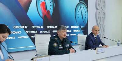 Colman Domingo and Jude Law at amfAR’s Venice Gala