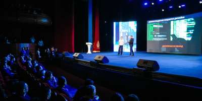 Colman Domingo and Jude Law at amfAR’s Venice Gala