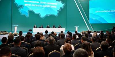 Colman Domingo and Jude Law at amfAR’s Venice Gala