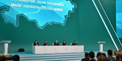 Colman Domingo and Jude Law at amfAR’s Venice Gala
