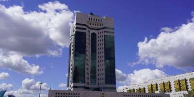 Colman Domingo and Jude Law at amfAR’s Venice Gala