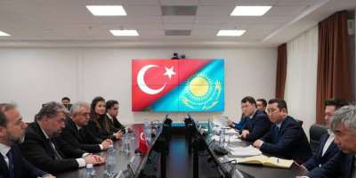 Colman Domingo and Jude Law at amfAR’s Venice Gala