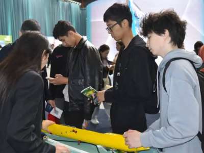 Президенттің «Таза Қазақстан» бастамасына 240 мыңнан астам студент қатысты