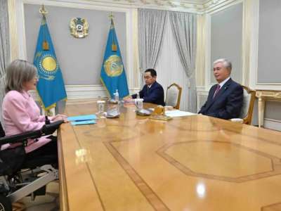 Мемлекет басшысы адам құқықтарын қорғау мәселелерін талқылады