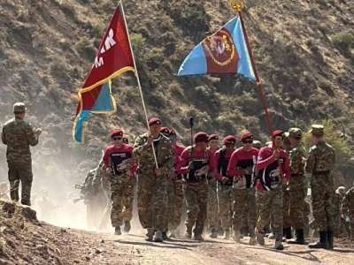 Арнайы операциялар күштерінің 26 әскери қызметшісі күрең қызыл берет иеленді