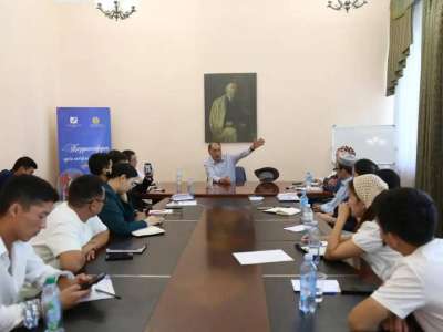 Жас қаламгерлерге арналған әдеби шеберлік мектебі басталды