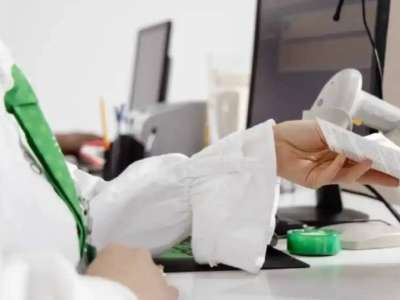 40 млн теңге залал келтірген: Астанада ХҚКО қызметкері 2 жылға сотталды