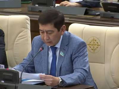 «Қаржы жоқ деген сылтау деп ойлаймын»: Ринат Зайытов ең төменгі жалақығы қатысты айтты