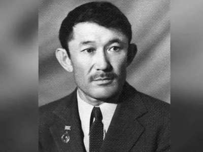 Қазақ вальсінің королі Шәмші Қалдаяқовтың әндері туралы не білеміз