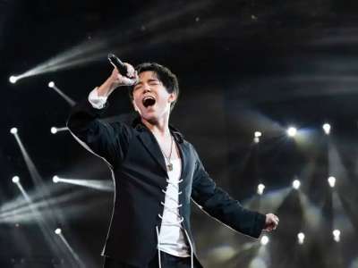 Димаштың әні алғаш рет Disney радиосында қойылды