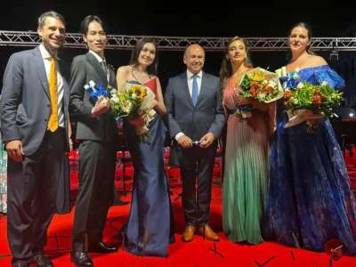 Опера әншісі Әйгерім Алтынбек Италиядағы байқауда бас жүлдені жеңіп алды