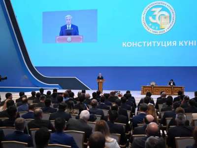 Мемлекет басшысы: Конституция әрдайым адам құқығының темірқазығы болуға тиіс