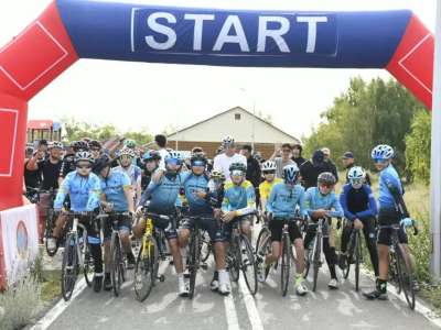 Астанадағы бұқаралық велошеруге 1000-ға жуық әуесқой спортшы қатысты