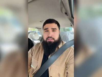 «Үлкен сабақ болды»: Мешіттегі оқиғада қызды кінәлаған Рүстем Жүгінісов халықтан кешірім сұрады