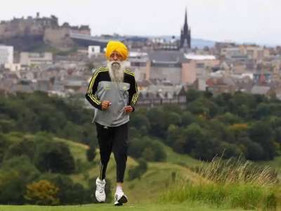 Әлемдегі ең кәрі марафоншыны көлік қағып өлтірді