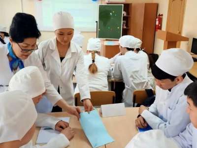 Екі министрлік медициналық колледждерде білім беру қызметін тексеруді бастады