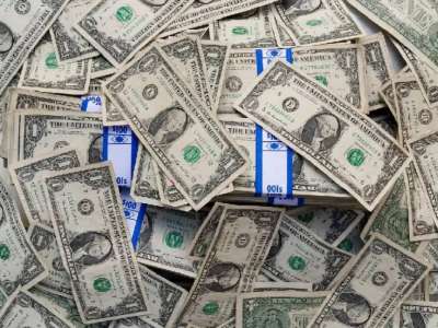 АҚШ Қытай тауарларына 104% мөлшерінде баж салығын енгізді