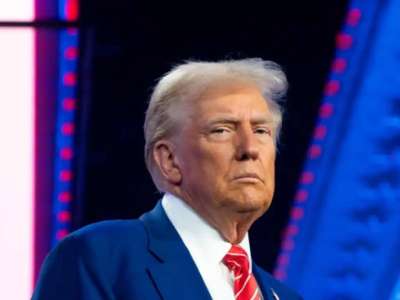 АҚШ-та Трампқа импичмент жариялау ұсынылды