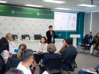 Жыл соңына дейін 6 мыңға жуық педагог қаржылық сауаттылығын арттырады