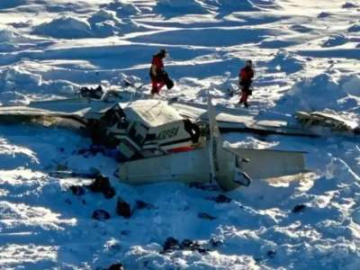 Аляскада радардан жоғалып кеткен ұшақ апатқа ұшырады