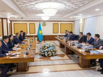 Олжас Бектенов Қытай компаниясының басшысымен кездесті