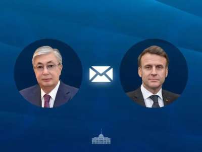 Тоқаев Франция Президентін ұлттық мерекесімен құттықтады