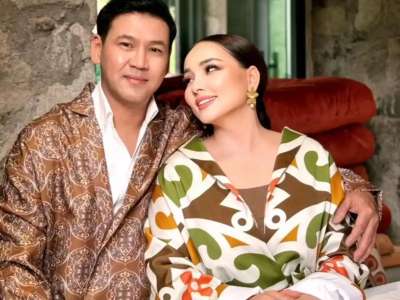 «Дұрыс өмір сүрмей жүр екенбіз»: Жазира Байырбекова отбасылық өмірі туралы айтты