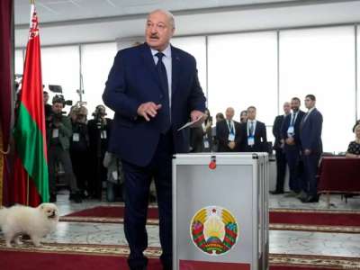 Exit-poll нәтижесі: Лукашенко сайлаушылардың 87,6% даусын жинады