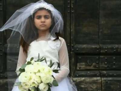 9 жастағы қыздармен некеге тұру: Иракта заңға түзетулер енгізілді