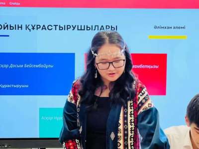 Астаналық оқушы Алаш қайраткерлерін насихаттап жүр