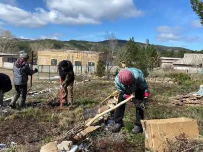 «Таза Қазақстан»: «Киелі мекен» акциясы аясында 12 тонна қоқыс жиналды