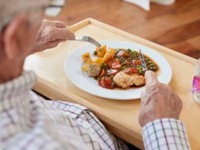 Арнаулы әлеуметтік қызметтер көрсететін ұйымдарда тамақтану нормалары кеңейтіледі