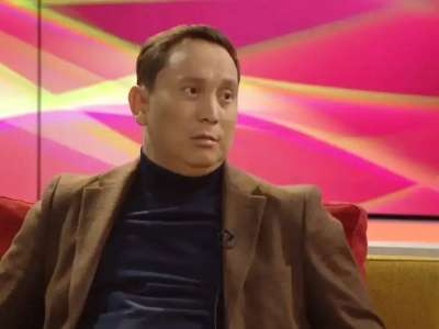 «Кеудеме өксік толды»: баласын АҚШ-қа оқуға жіберген Қайрат Әділгерей өкінішін айтты