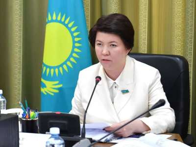 Депутат Назарбаев университетінің басшылық құрамына қазақстандық азаматтарды тағайындауды ұсынды