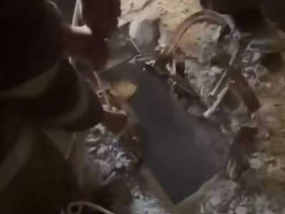 Түркістанда бір жасар бала әжетхана шұңқырына түсіп кетті