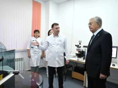 Президент Ақтөбе облыстық перинаталдық орталығының қызметімен танысты