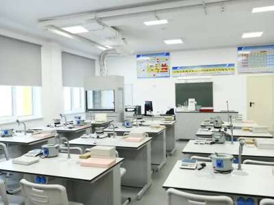 «ДосболLIKE» бағдарламасының аралық қорытындысы жарияланды