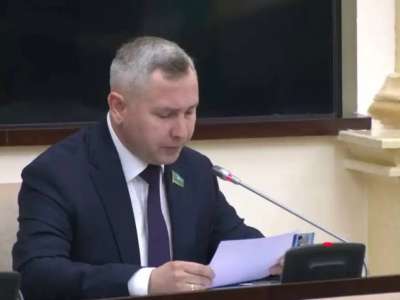 «Арт спорт» денсаулықтың кепілі ме әлде дерті ме?»: Сенатор бағдарламадағы күрделі мәселелерге тоқталды