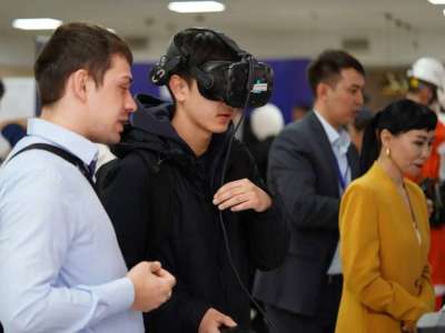 Мектептерде 8 мыңға жуық педагог-кәсіби бағдар беруші жұмыс істейді