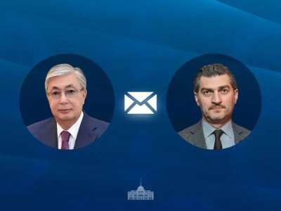 Мемлекет басшысы Грузия Президентін Тәуелсіздік күнімен құттықтады