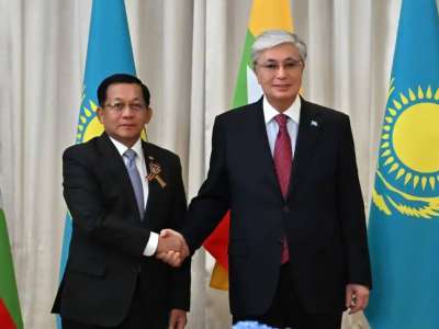 Президент Мьянма Премьер-министрімен кездесті