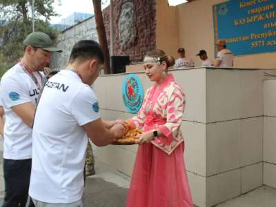 Халықаралық жарыста жүлделі орын алған әскери қызметшілер елге оралды