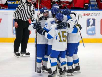 Қазақстан құрамасы шайбалы хоккейден Аустриядан басым түсті